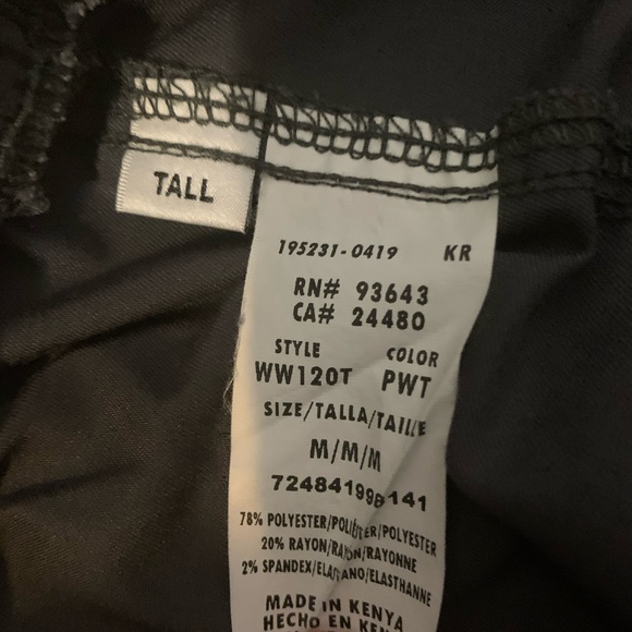 Cherokee Workwear women’s scrubs - Picture 3 of 7